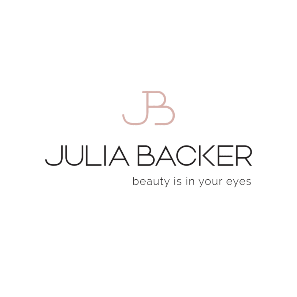 Julia Backer